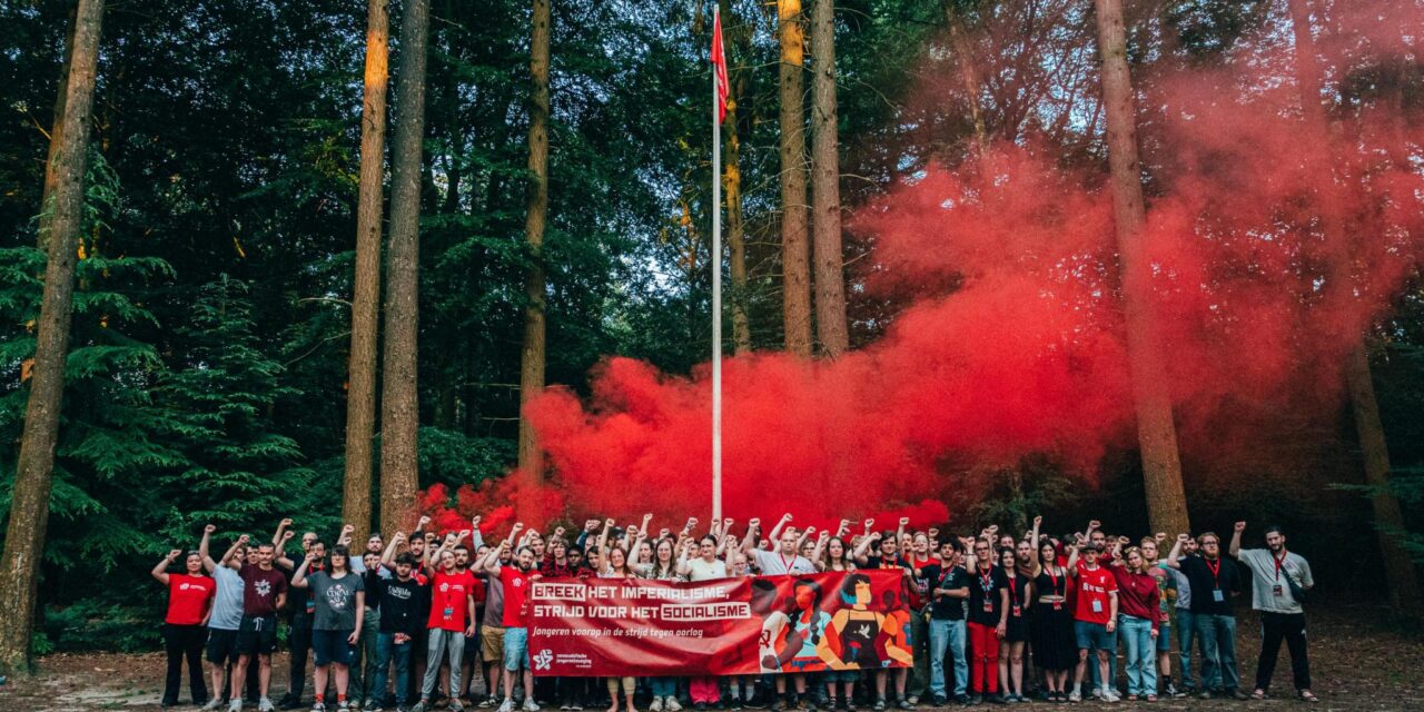 Vierde CJB-zomerkamp groot succes: ‘Jongeren voorop in de strijd tegen oorlog!’